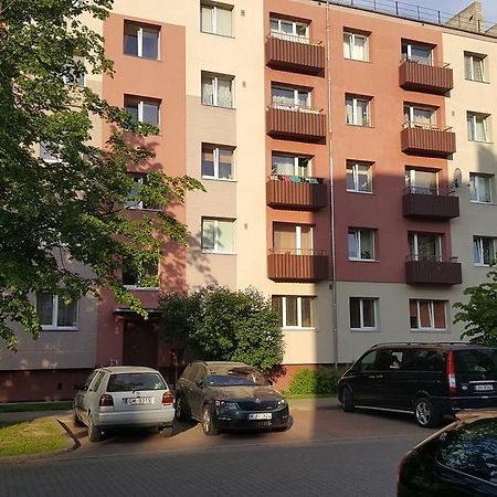 L.E.C. Travel Apartments Ventspils Exterior photo