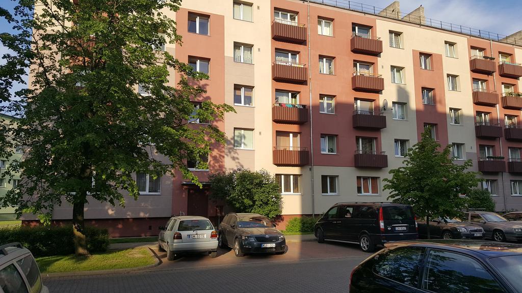 L.E.C. Travel Apartments Ventspils Exterior photo
